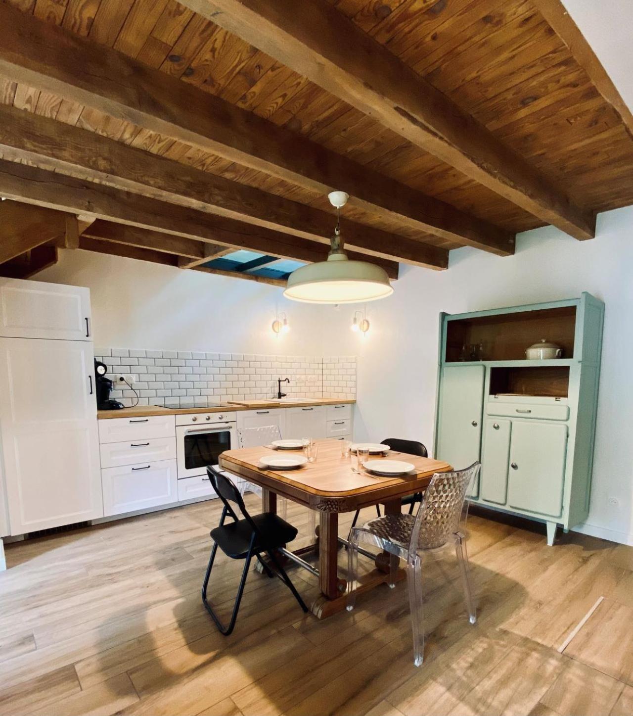 La Haut Maison A La Campagne Mandailles-Saint-Julien Екстериор снимка